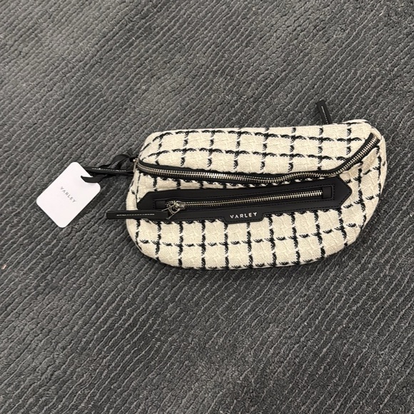 Varley - Roby Belt Bag - Picture 3 of 4